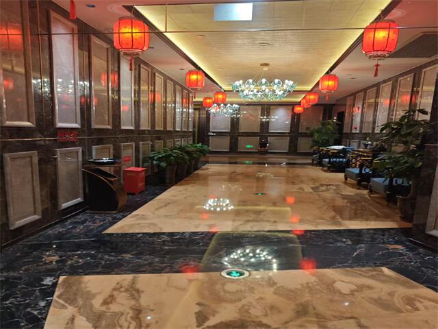 扬州ktv招聘,商务KTV诚聘精英，舞台已备，期待您的加盟！