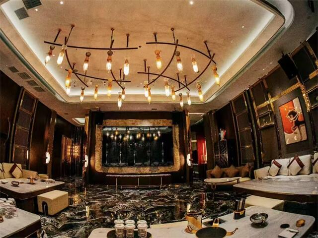 沈阳夜店酒水促销员招募，七大店铺任您挑选，满足您的多样选择！