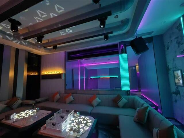 武汉顶级夜场场所招聘，开启真诚沟通之门，随时欢迎您的加入