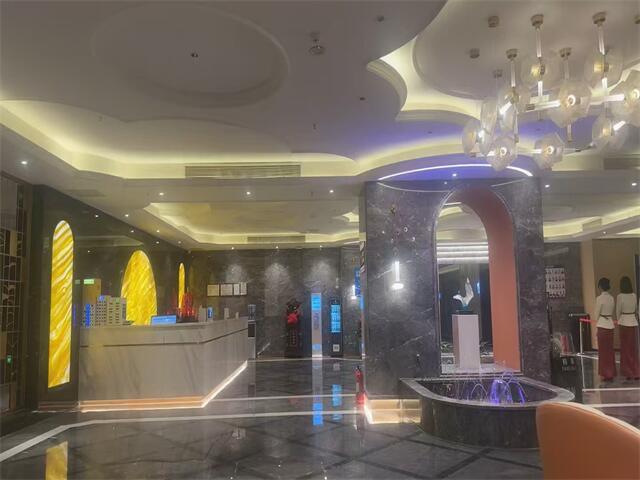 上海ktv领域诚聘精英，发掘独具魅力的职场新星