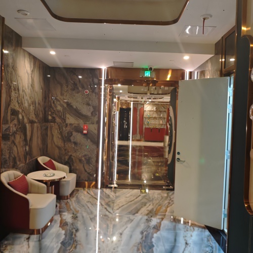 厦门伍叁贰KTV夜场诚聘营销经理，共创事业辉煌