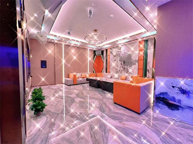 雅安奢华ktv场所诚邀魅力女性加入，共铸辉煌未来