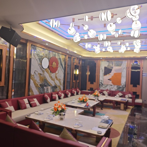 延安ktv招聘 | 高端夜场职位，楼下即酒店，住宿便捷，公司近在咫尺