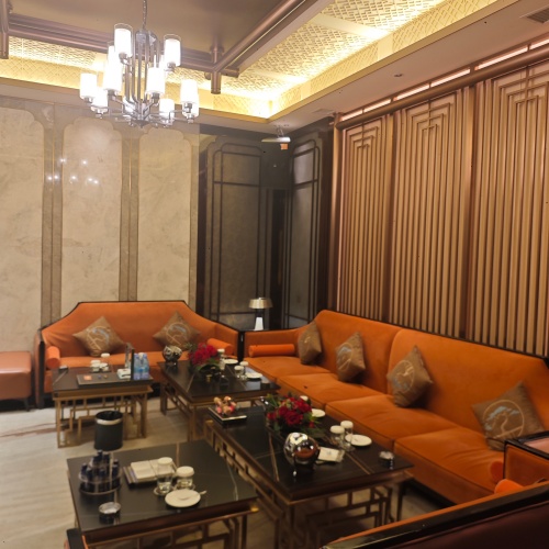 重庆綦江区夜总会急聘前台接待，热情待客享高薪待遇