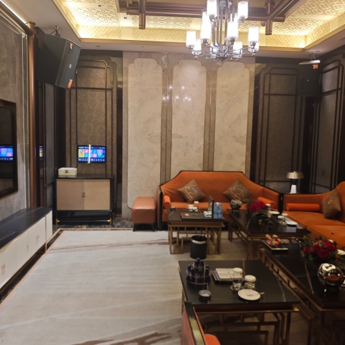 厦门532KTV诚聘礼仪模特，携手共创璀璨未来