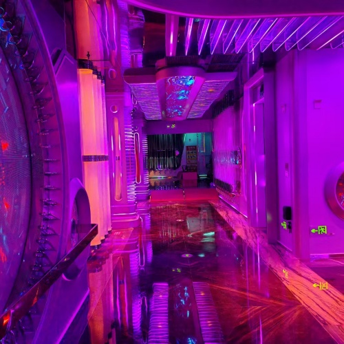 西安高端夜场场所诚聘礼仪模特，高薪酬，轻松获得丰厚收入