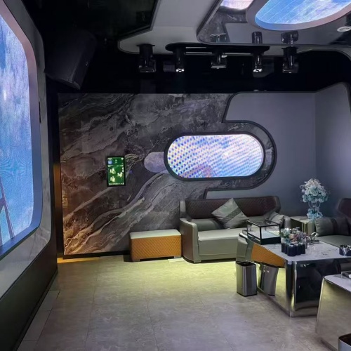 武汉夜场招聘,诚聘高薪服务员，优厚待遇等你来享！