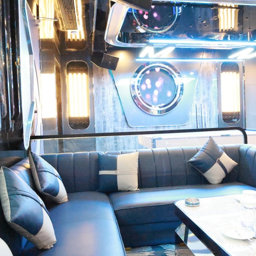 上海金山区生日KTV包厢热门预订电话全攻略